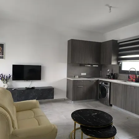 George Apartment's Lárnaka